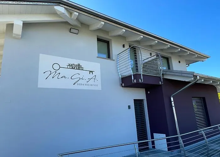 Bed And Breakfast Ma.Gi.A Cuneo